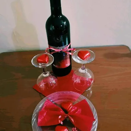 Minaides فندق 2*