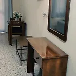 μηναΐδης Κακοπετριά