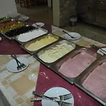 μηναΐδης Ξενοδοχείο 2*
