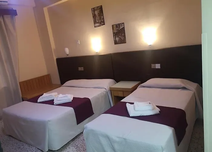 Minaides קאקופטריה