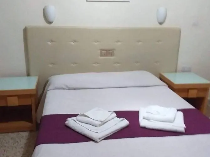 Minaides קאקופטריה